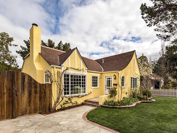 2nd image of 1629 Mariposa Ave