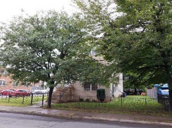 75 S Harrison St, East Orange, NJ 07018