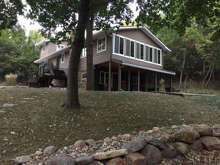 144 Acorn Dr — Photo 7