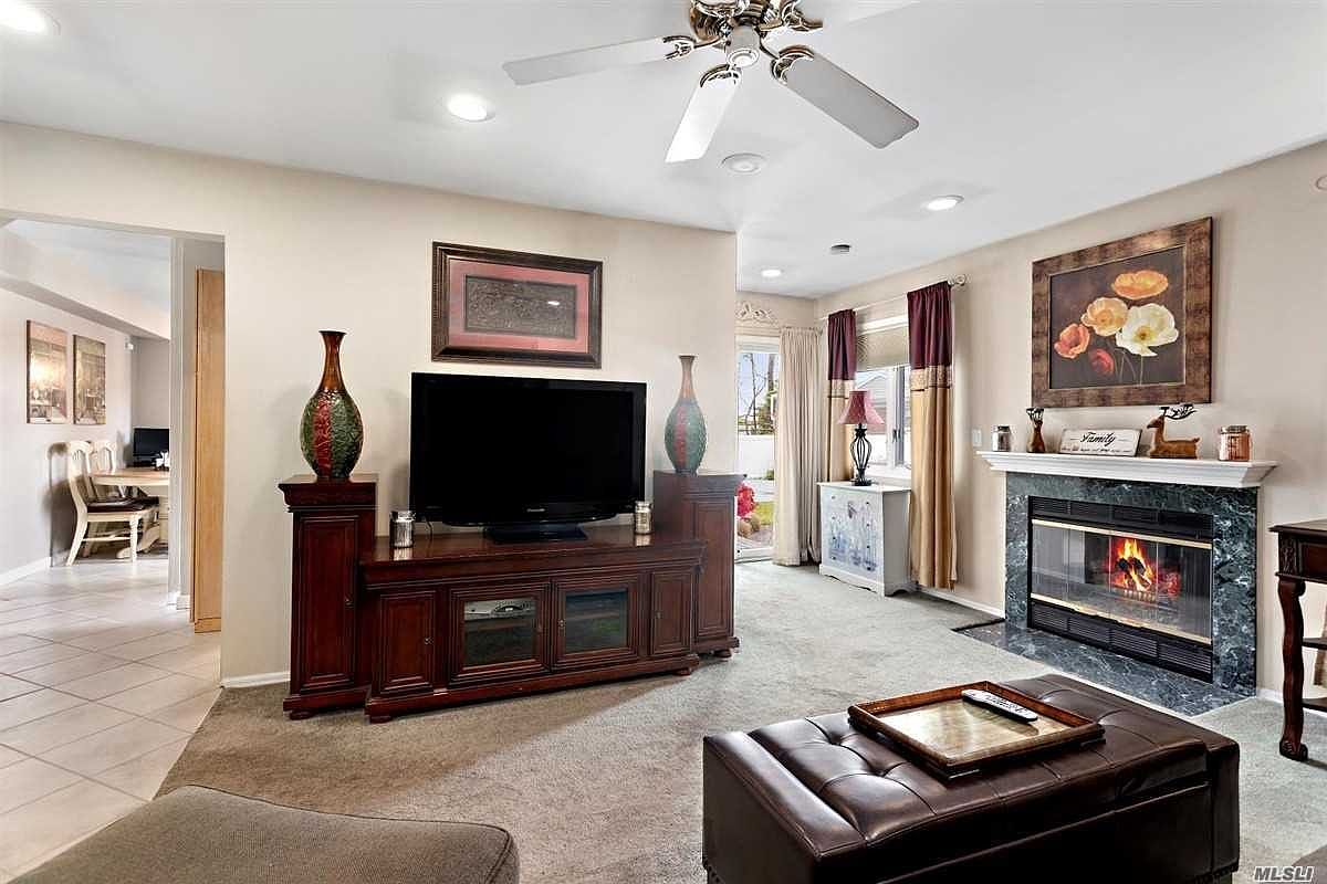 16 Schuyler Drive, Commack, NY 11725 Zillow