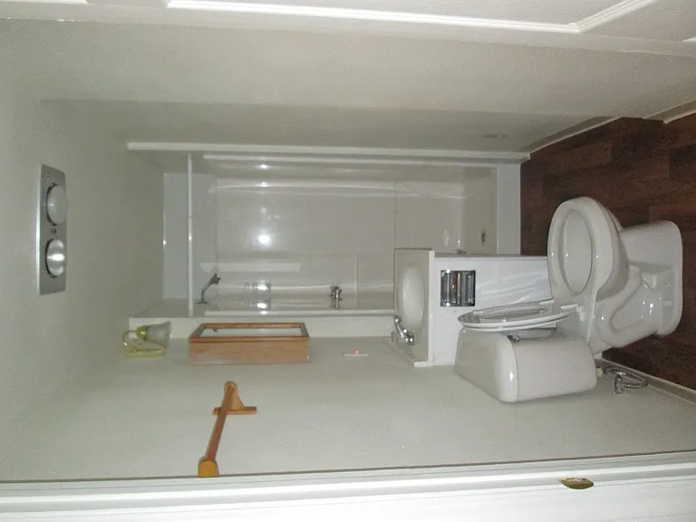 2237 Lakeshore Dr — Photo 7
