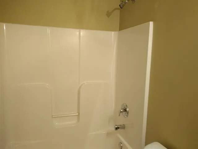 4402 Coveflower Ct — Photo 12