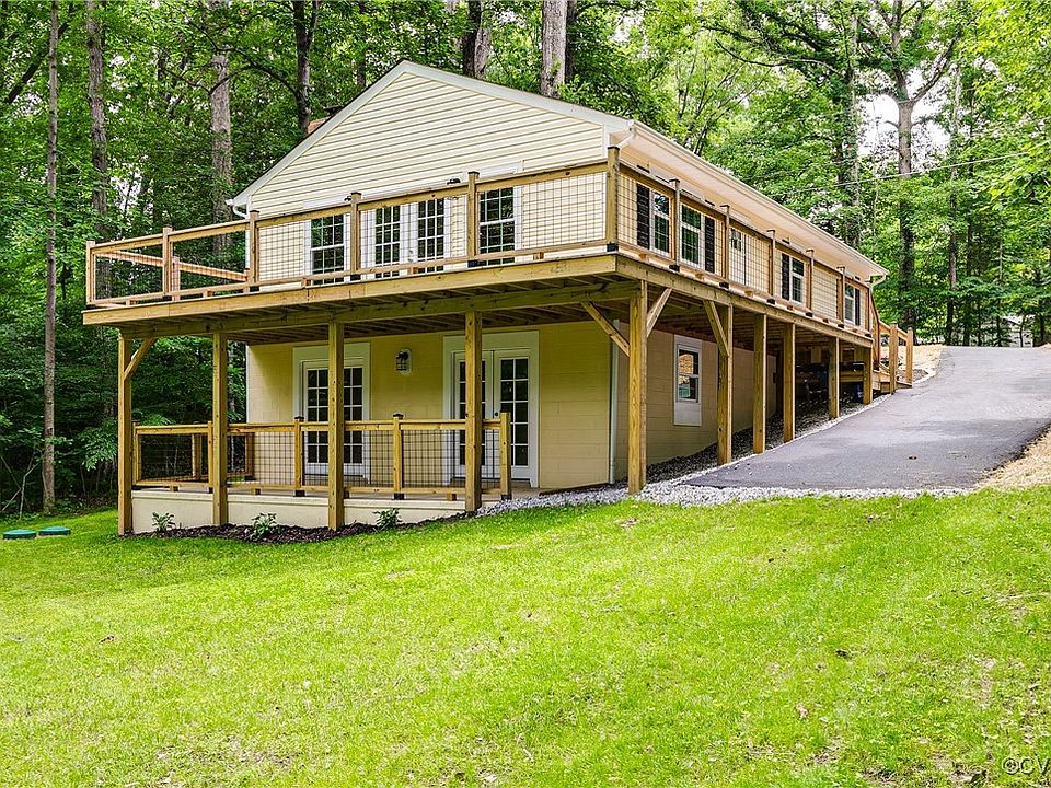 1st image of 7416 Lakeshore Dr