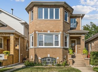 7830 W Sunset Dr, Elmwood Park, IL 60707