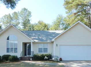 810 McIntyre Ct, Sandersville, GA 31082