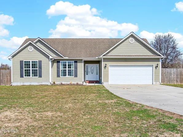 107 Waverly Way, Jacksonville, NC 28540