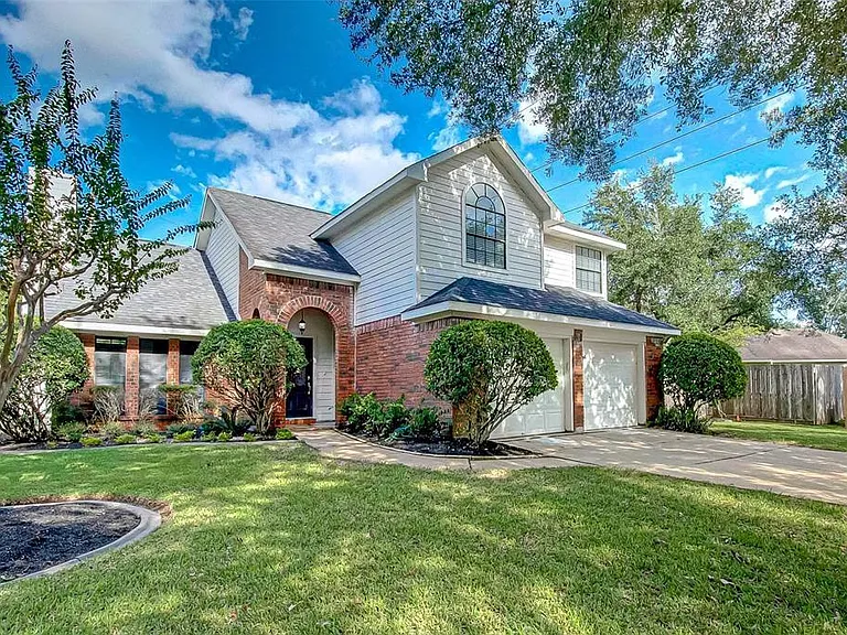 2615 Woodstream Blvd — Photo 4
