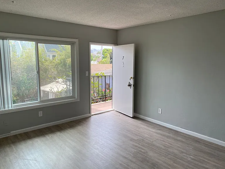4964 Saratoga Ave #1-9 — Photo 6
