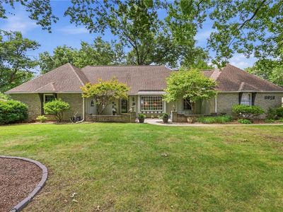9970 Marty St, Overland Park, KS, 66212