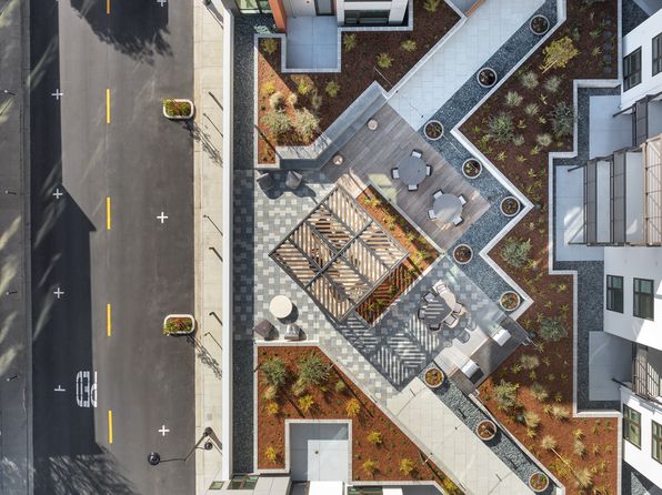 401 Cypress Ave #662