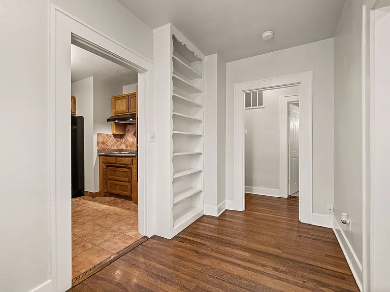 3812 Bunting Ave — Photo 9