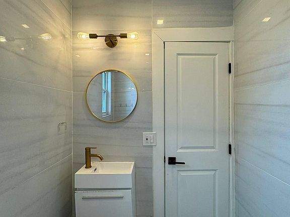 2nd image of 88 Wallis Ave #3D