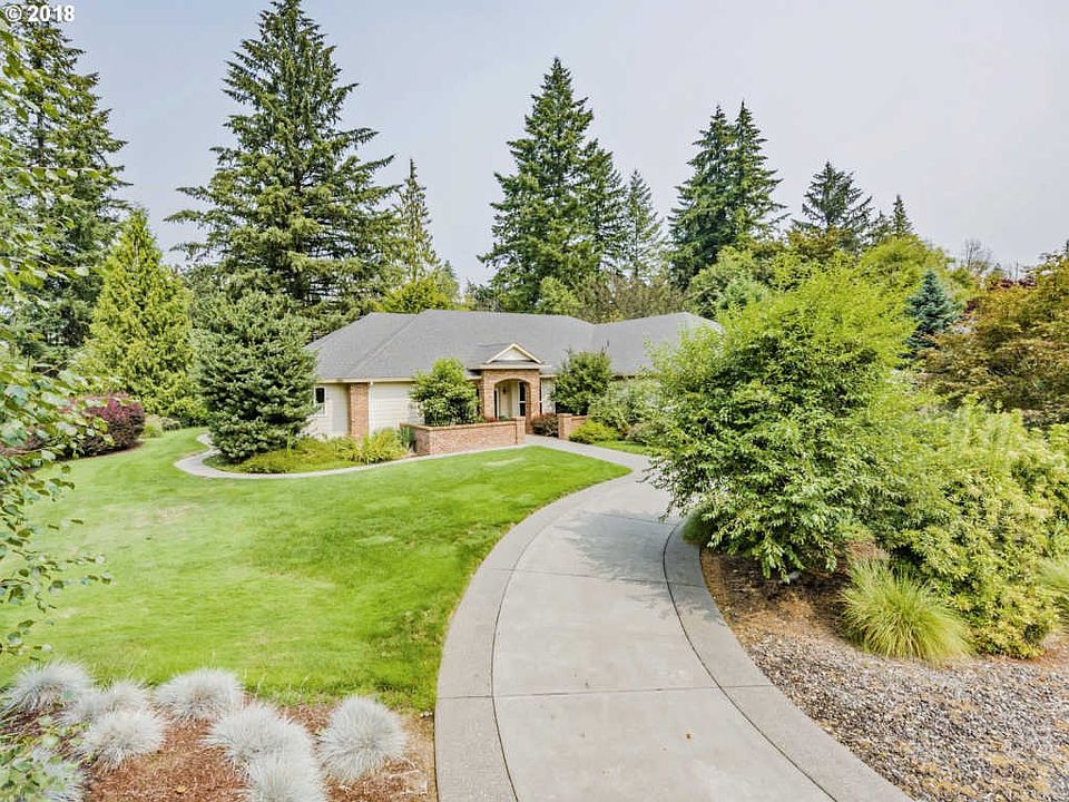 1st image of 10408 NE 178th Cir