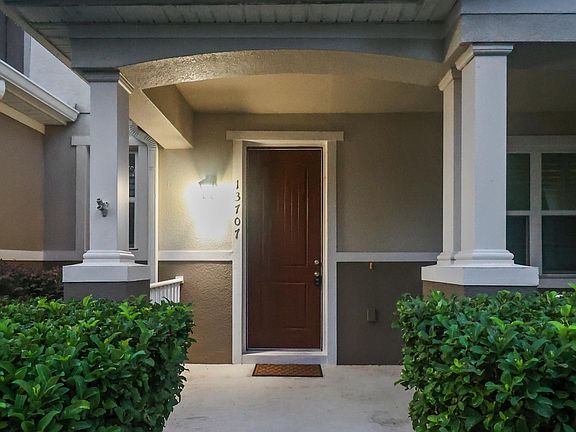 3rd image of 13707 Beckman Dr
