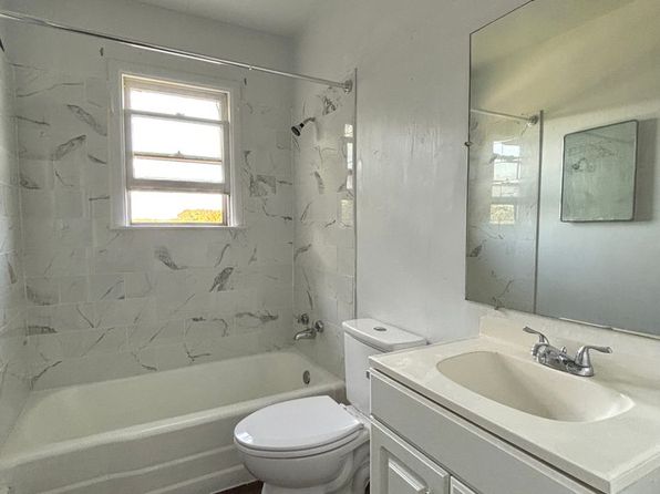114 Espanola Ave #1