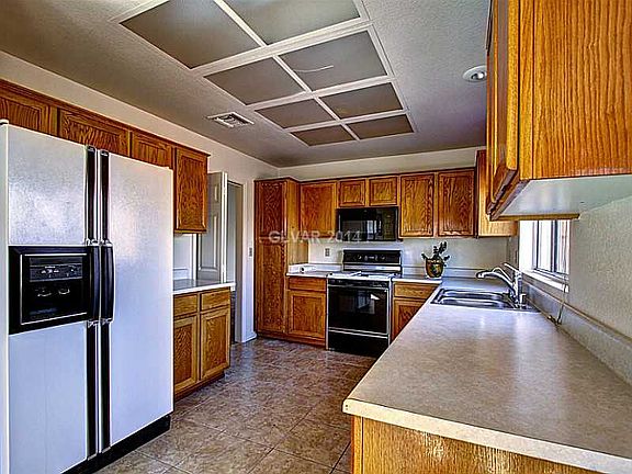 2nd image of 2440 Palmridge Dr