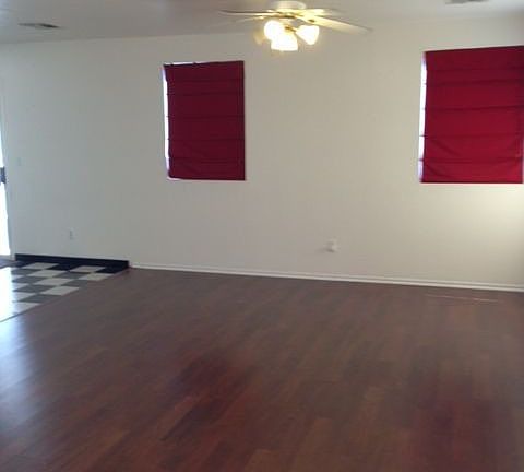 2nd image of 536 Carlos Julio Ave