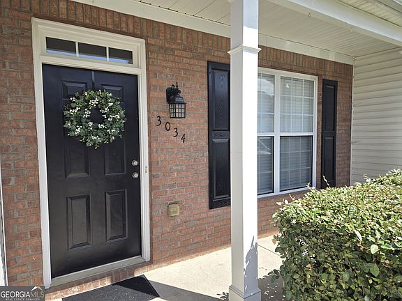 2nd image of 3034 Kentmere Dr