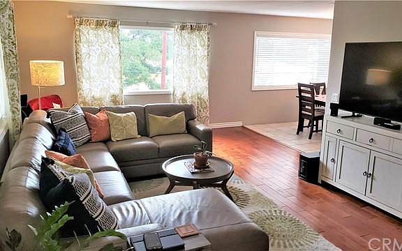 3rd image of 8432 Ennis St