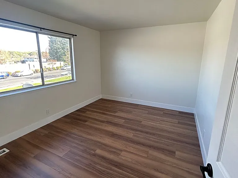 3633 Park Dr #2 — Photo 5