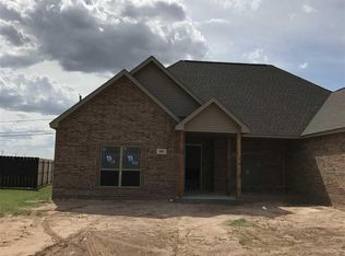 1016 Taylor Ln, Burkburnett, TX 76354