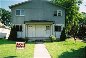 pine st house