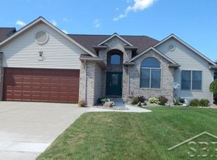 8482 Midland Rd, Freeland, MI 48623