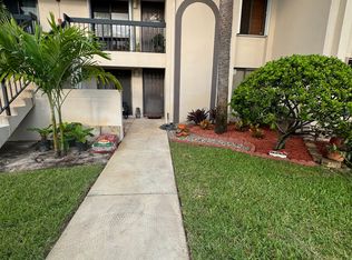 351 Club Cir APT 103, Boca Raton, FL 33487