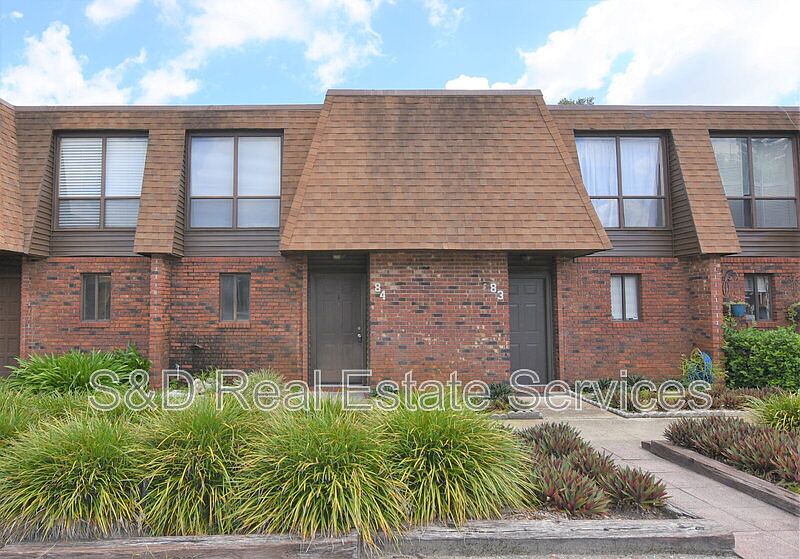 1st image of 1836 N Crystal Lake Dr N APT 84