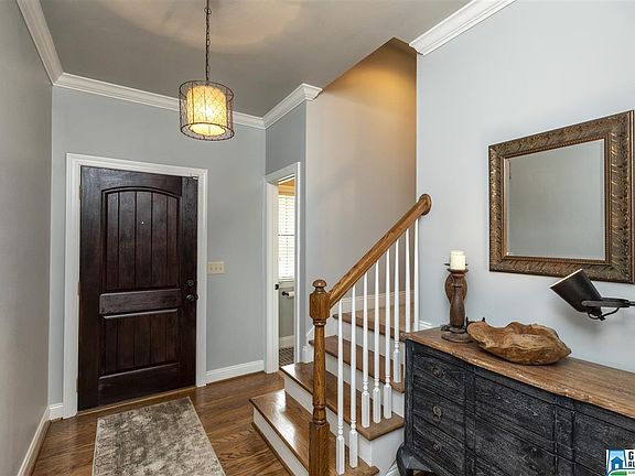 3rd image of 356 Amber Ln