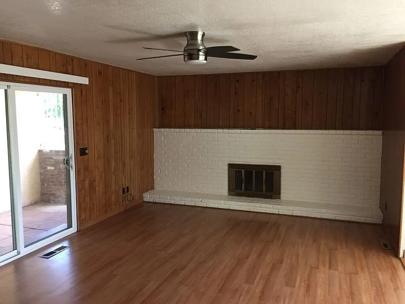 3 bed, 1.5 bath, 1836 sqft, $2,500 — Photo 3