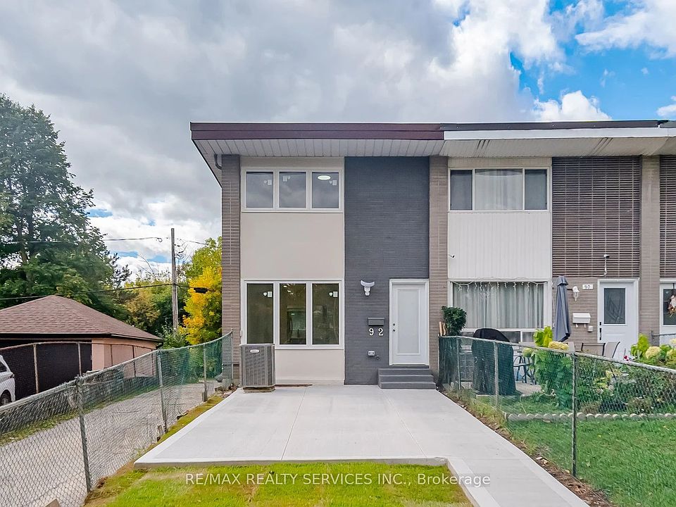 1st image of 92 Corby Cres