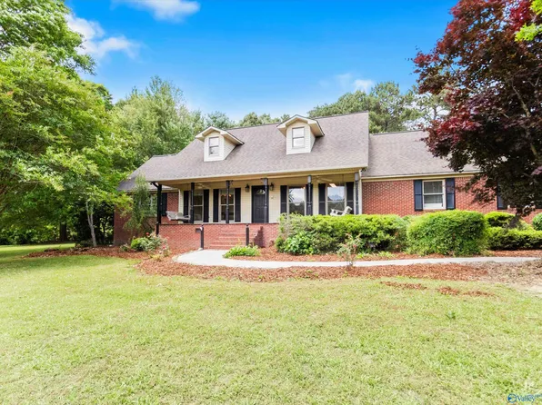 1347 Happy Hill Cutoff Rd, Boaz, AL 35956