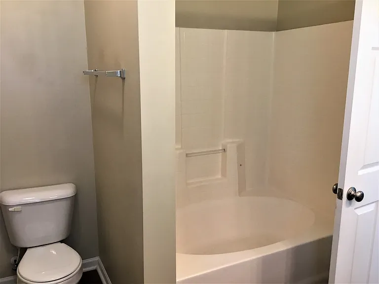 615 Upwey Ct — Photo 12