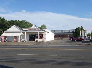 101 Airport Rd, Hartford, CT 06114