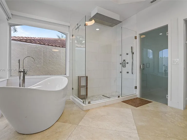 2569 Eagle Run Ln — Photo 35