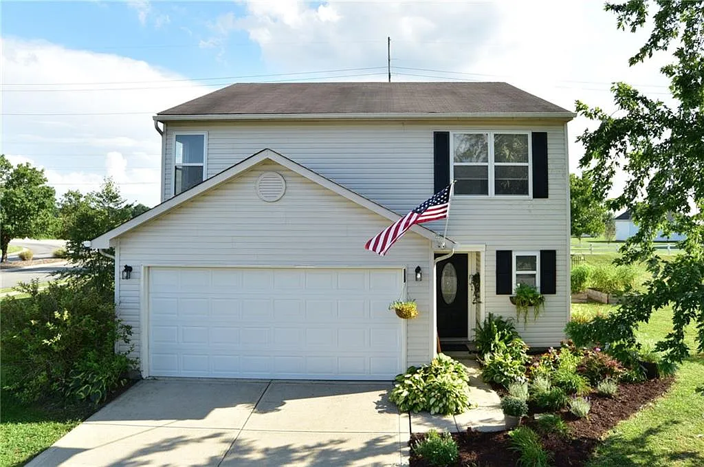 101 Broad Leaf Pl photo 1