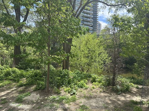 2nd image of 2212 Lake Shore Blvd W #Townhouse 01