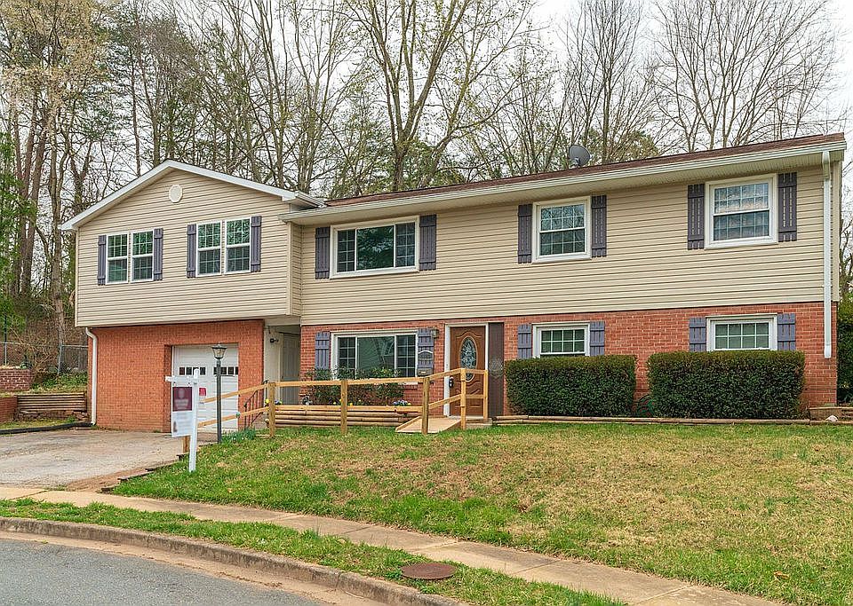 1st image of 4103 Gardensen Dr