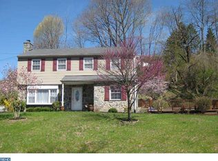 11 Plymwood Dr, Plymouth Meeting, PA 19462