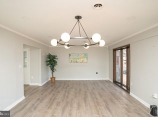 907 Reece Rd, Severn, MD 21144