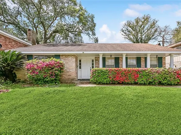 3920 Peachtree Ct, New Orleans, LA 70131