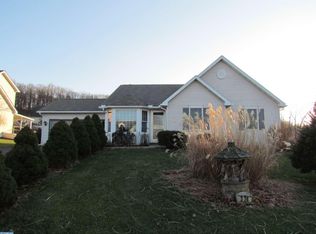324 Sycamore Ln, Blandon, PA 19510