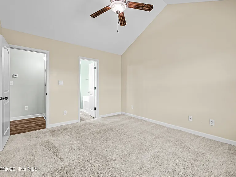 205 Tappi Ter — Photo 27