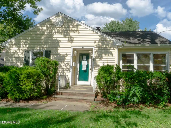 3 Coluco Place, Keyport, NJ 07735