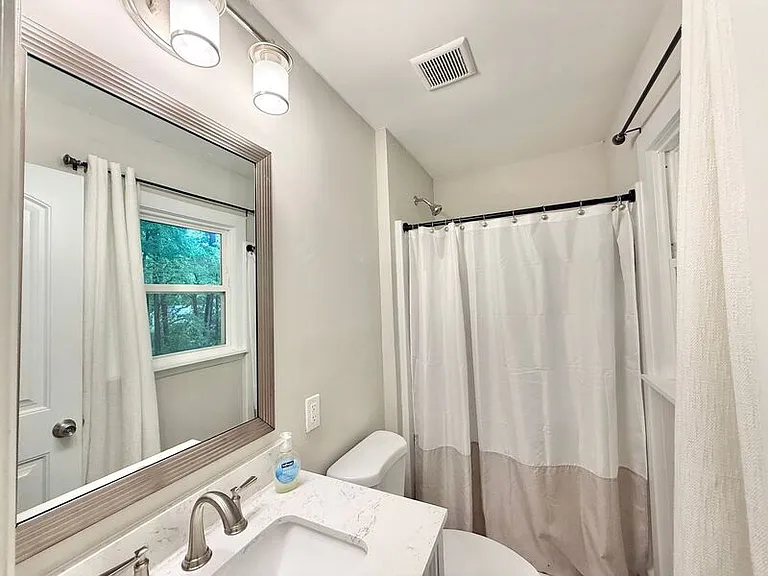 2809 Newark Dr — Photo 11