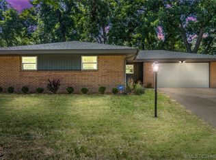 5612 S Utica Ave, Tulsa, OK 74105