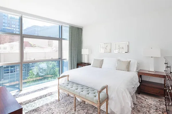 Sold by Leslie J. Garfield | media 25
