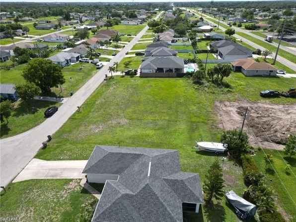 2018 NE 24th TER, CAPE CORAL, FL 33909