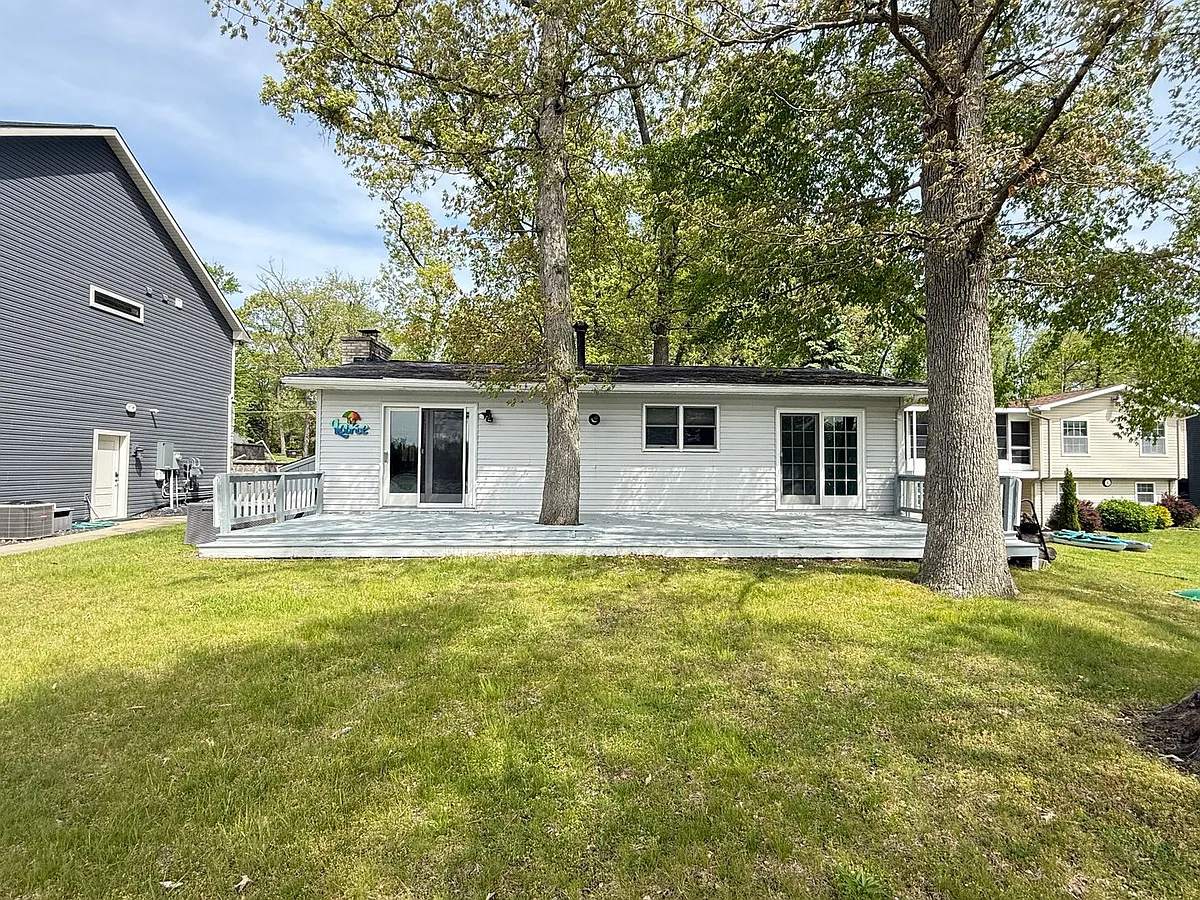 Building Photo - 121 Nottingham Dr